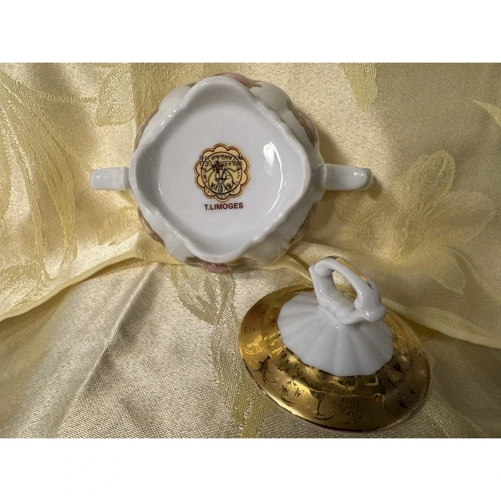 T Limoges Vizavi Oro Fragonard Sugar Bowl w Lid & Creamer 24K Gold Italy